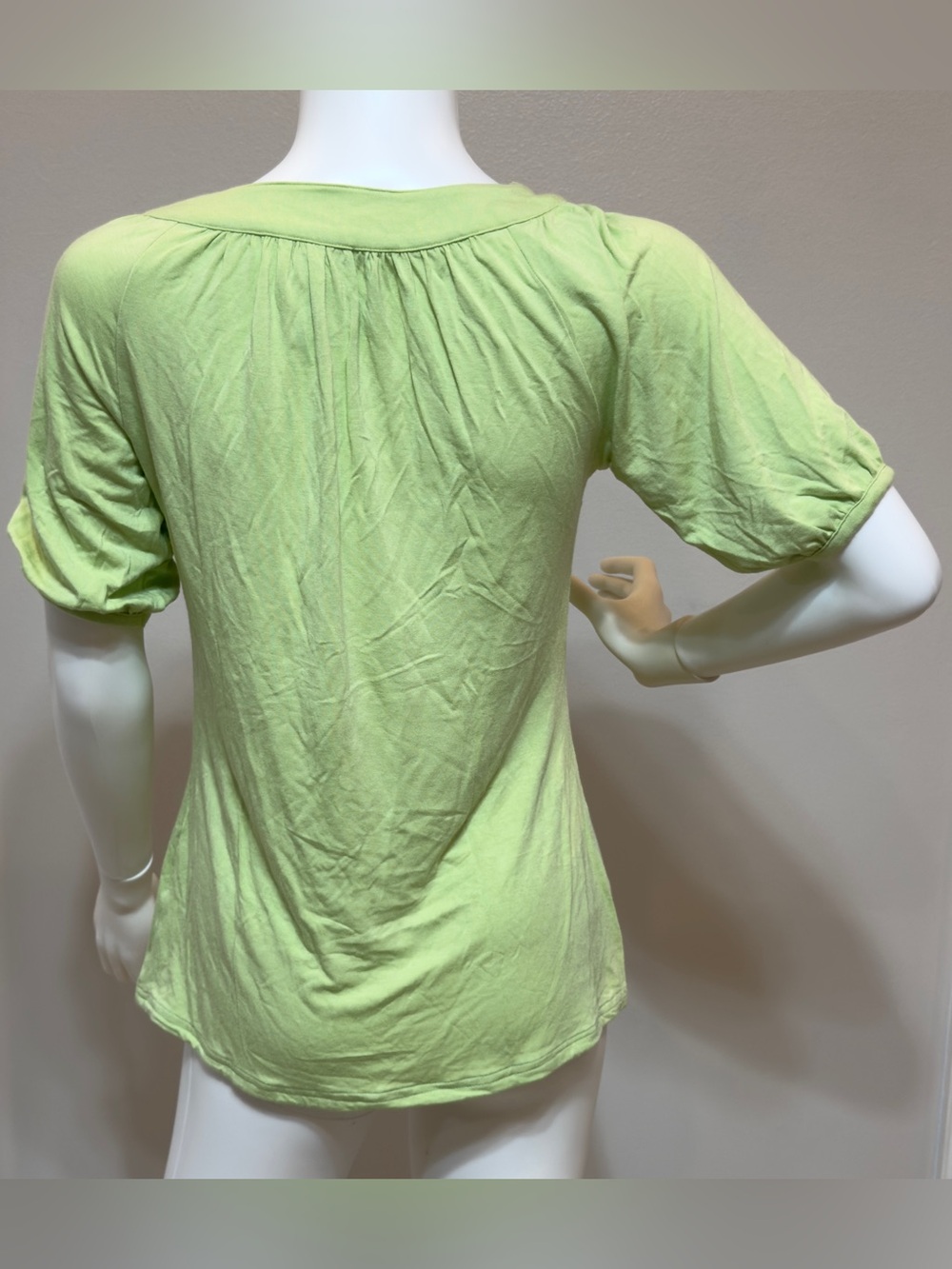 U- KNIT Women Blouse size : S with multiple stones designs at Crewneck . - Picture 2 of 10